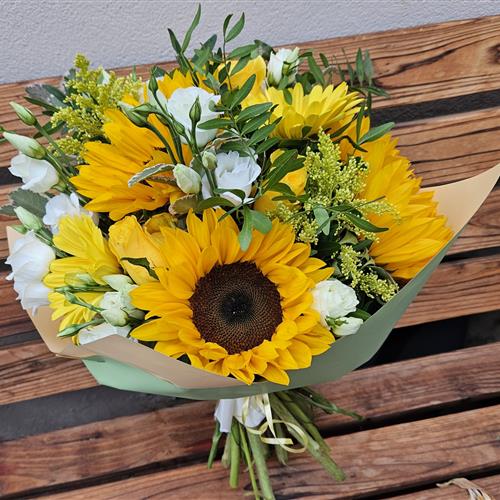 Bespoke Bouquet with Sunflowers 